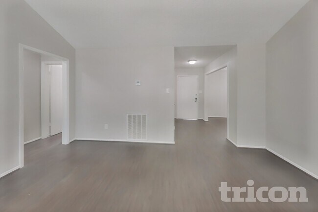 Foto del edificio - 17719 Glenpatti Dr