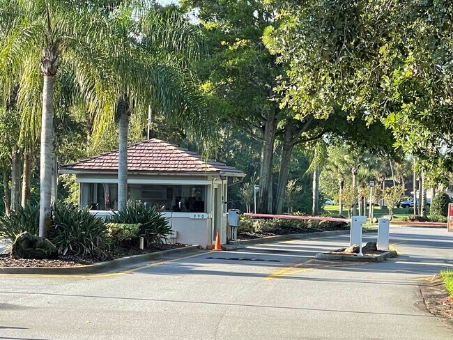 Building Photo - CHARMING 1BR/1BA PELICAN BAY