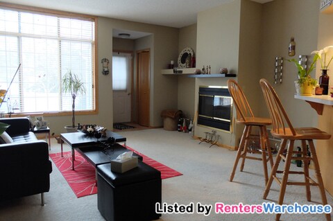 Foto del edificio - Great 2 Bed 1.5 Bath Townhome