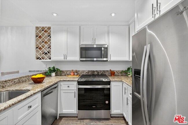 Foto del edificio - 1125 Pico Blvd