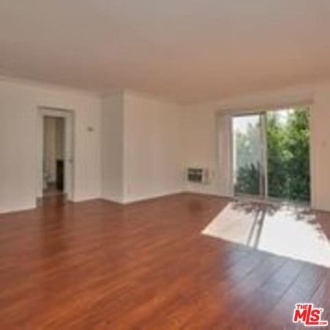 Building Photo - 1540 N Fuller Ave