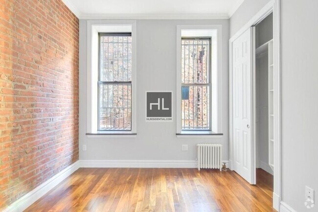 Building Photo - NO FEE Two Bed in Greenwich Village! Won't...