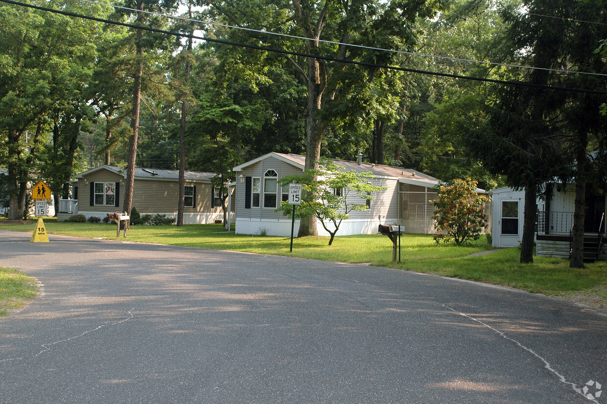 Foto del edificio - Allenwood Mobile Estates