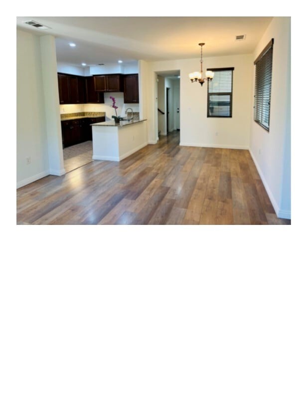 Building Photo - 440 Amargosa Way