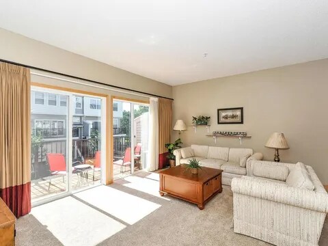 Foto del edificio - 2411 121st Cir NE