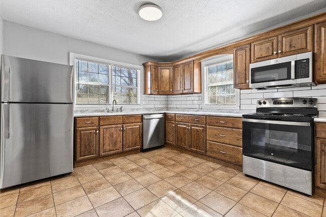 Foto del edificio - 3213 Old Opelika Rd