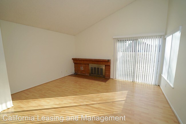 Building Photo - 3 br, 2 bath House - 25803 Olivas Park Road