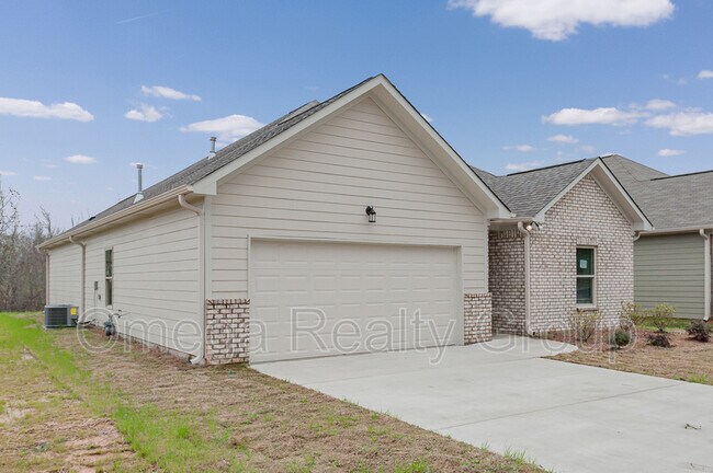 Building Photo - 14609 Griffin St