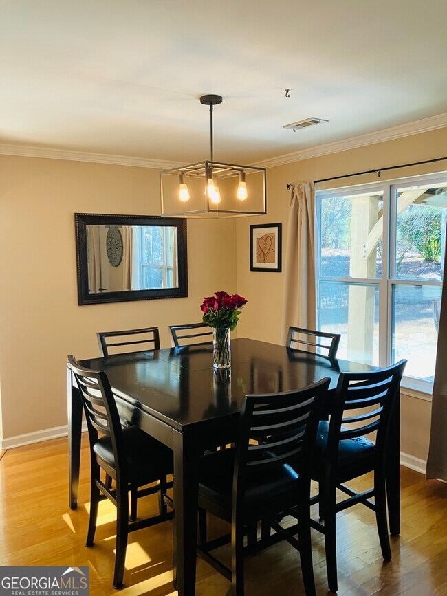 Foto del edificio - 328 Vendella Cir