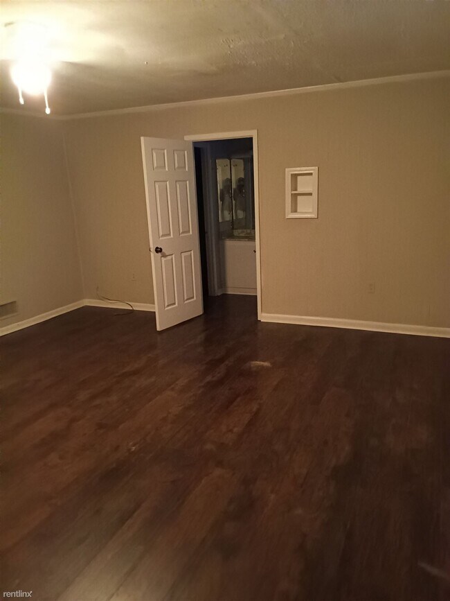 Foto del edificio - 3 br, 2 bath House - 703 Hillmont Drive