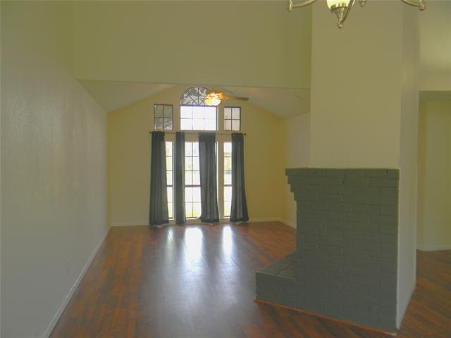 Foto del edificio - 11803 Avery Ln