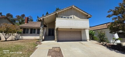 Building Photo - 1524 Whitsett Dr