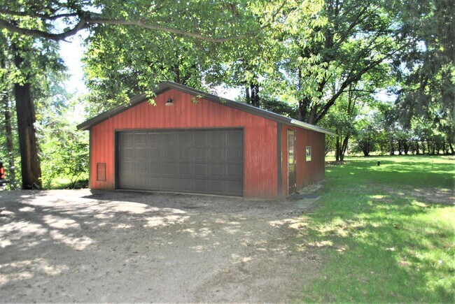 Foto del edificio - 18265 Turney Caldwell Rd