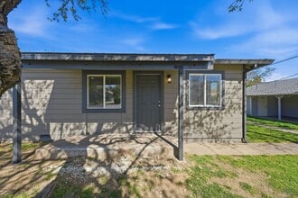 Building Photo - 849 West St