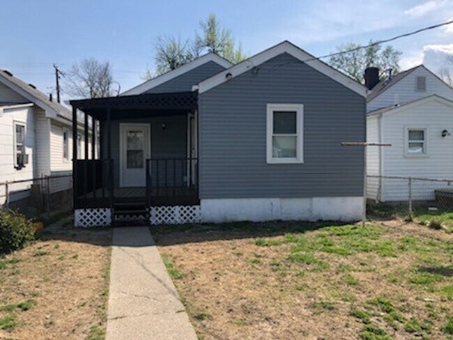 Foto del edificio - Nice 3 Bedroom One Bath Home in South Louisville