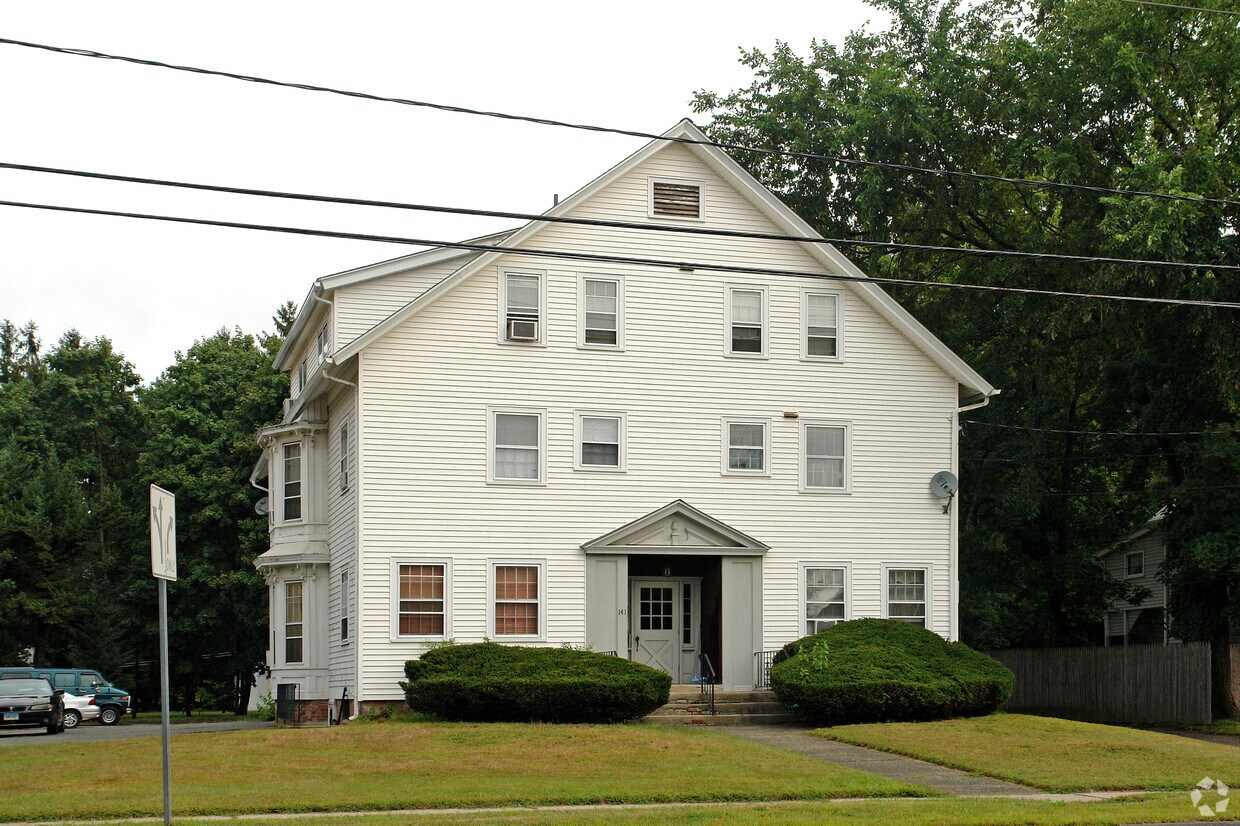 Primary Photo - 139-141 W Main St