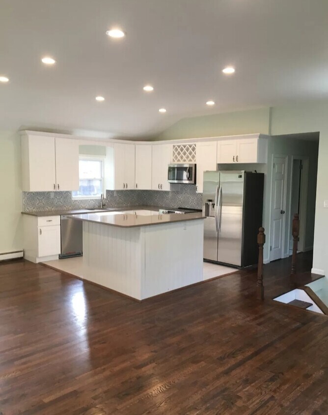 Foto principal - 14 Seymour Ave