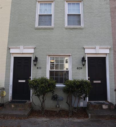 Photo - 409 17th St SE House