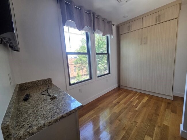 Foto del edificio - 21 5th St