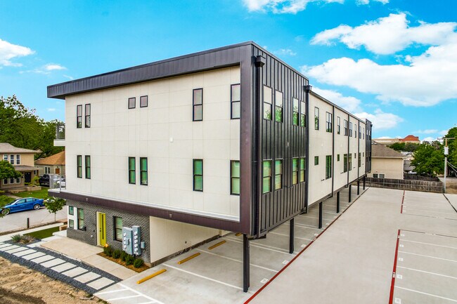 Foto del edificio - 3141 Lubbock Ave