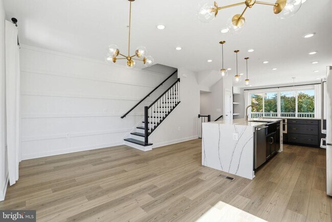 Foto del edificio - 3599 Aster St