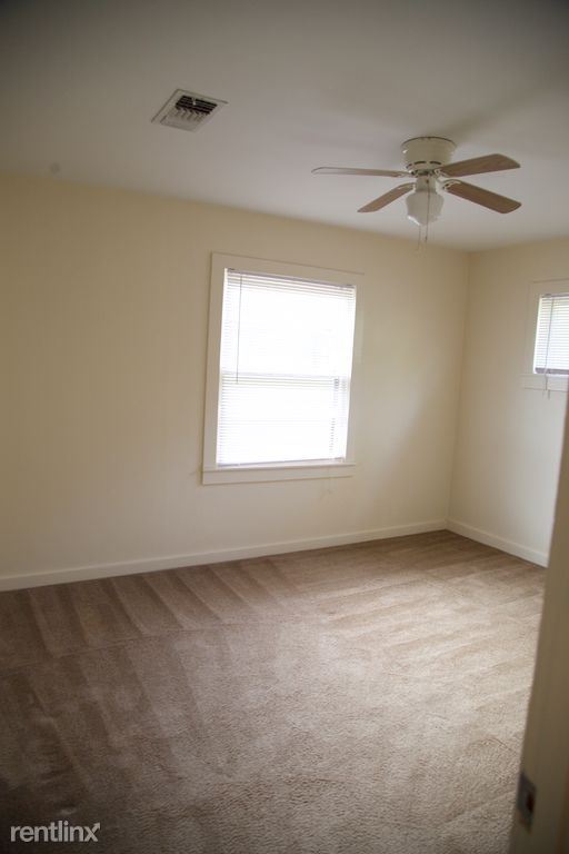 Foto del edificio - 2120 Tyler St