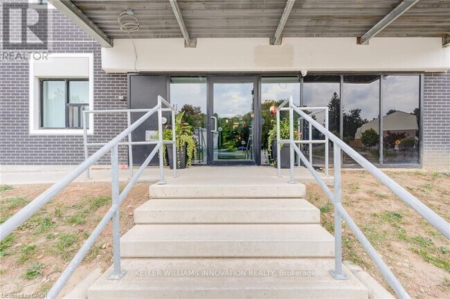 Building Photo - 595-595 Strasburg Rd