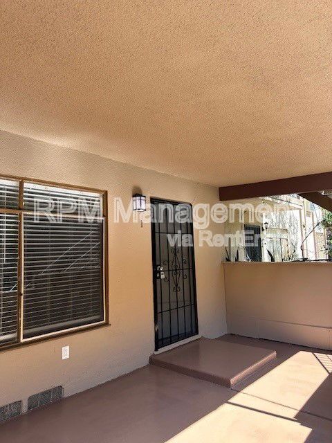 Building Photo - 17620 Burbank Blvd