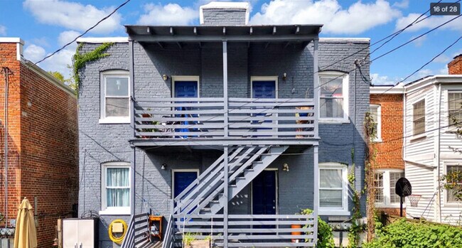 Foto del edificio - 2111 Maplewood Ave