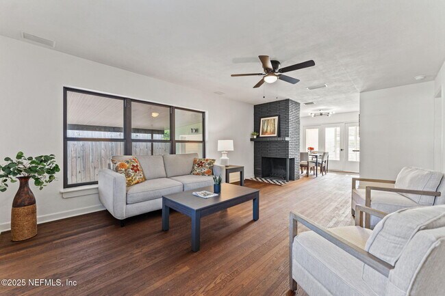 Foto del edificio - 6235 Fordham Cir E