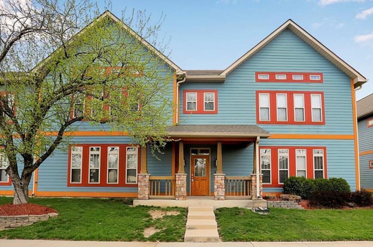 1635 N College Ave Unit 3, Indianapolis, IN 46202 Condo for Rent in Indianapolis, IN