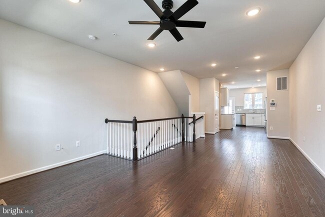 Building Photo - 2581 Debert Cir