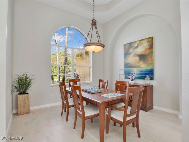 Building Photo - 8845 Lely Island Cir