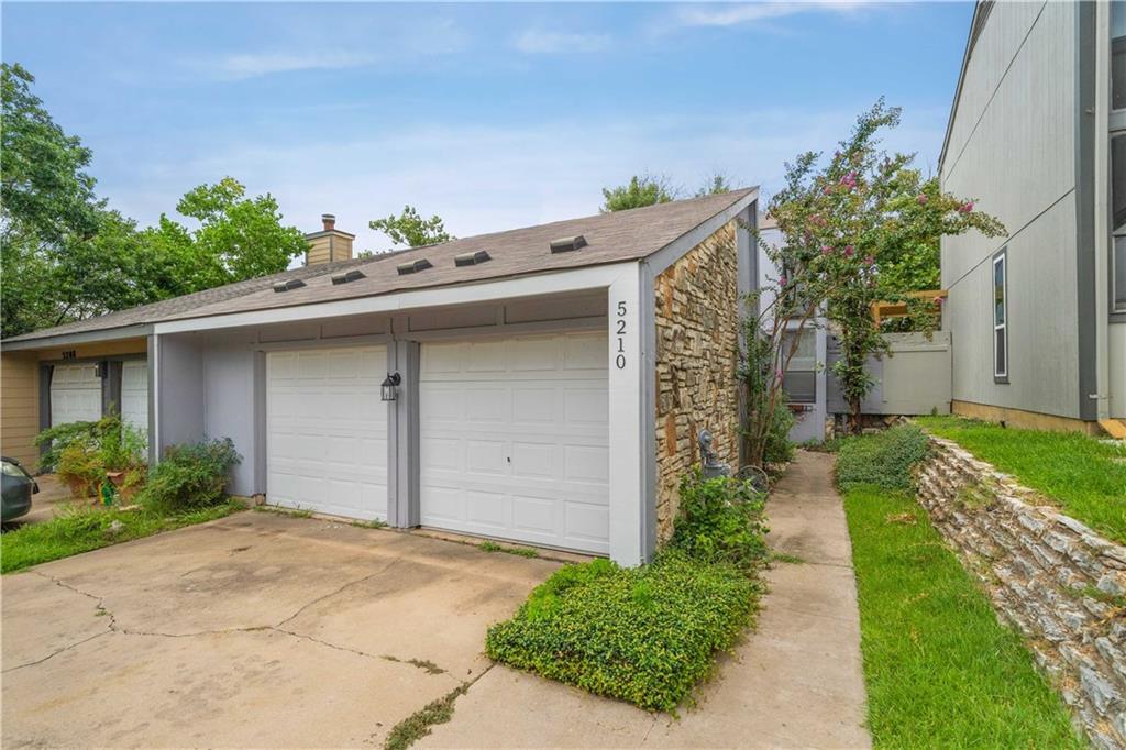 Foto principal - 5210 Langwood Dr