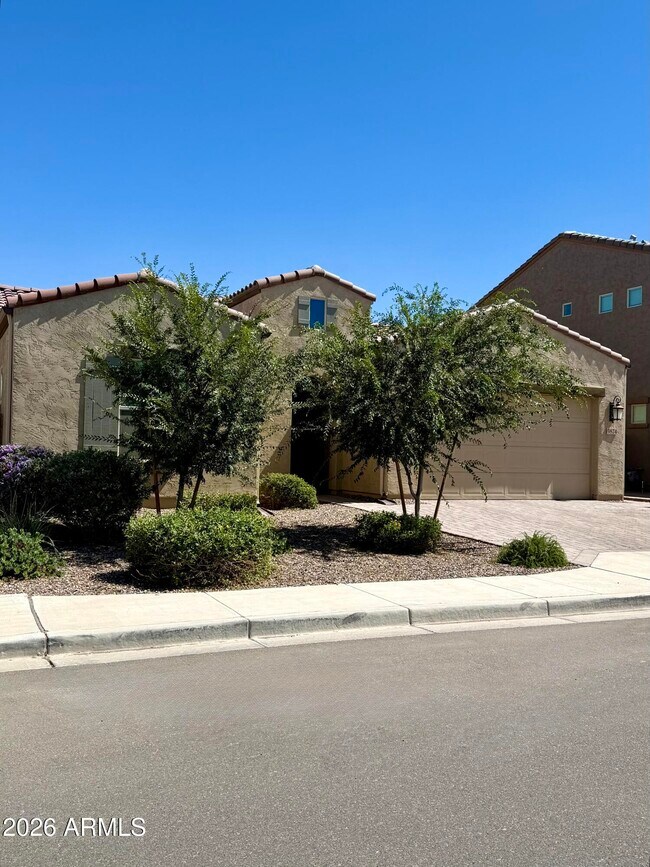 Building Photo - 3824 Fiestaflower Ln