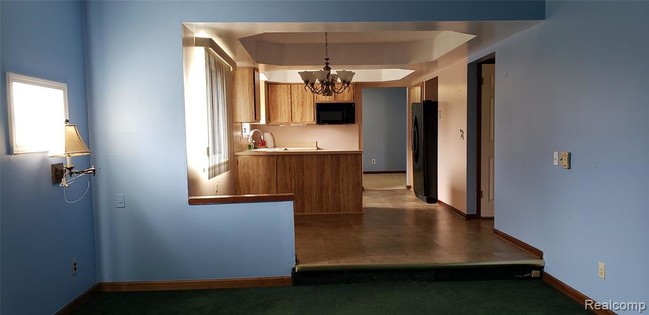 Building Photo - 14708 Ivanhoe Dr