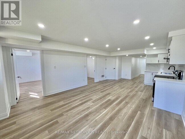 Photo du bâtiment - BASEMENT - 3271A TURNSTONE BOULEVARD