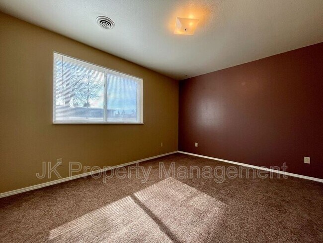 Foto del edificio - 3409 11th Ave S