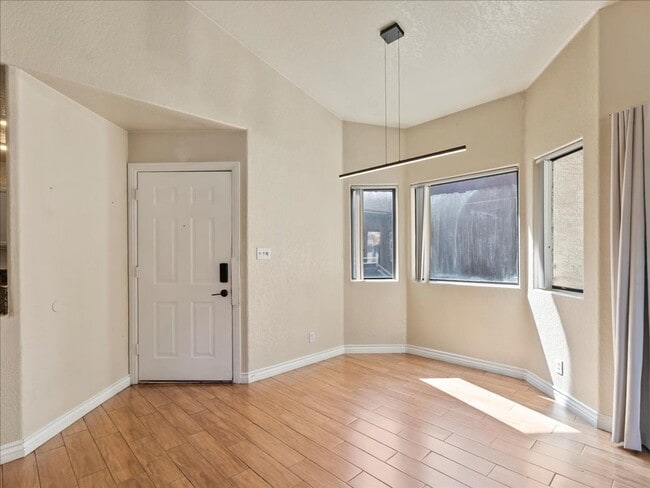 Building Photo - Welcome home