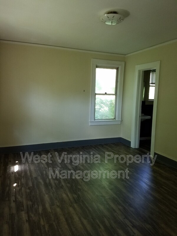 415 Woodlawn Ave Unit 5, Beckley, WV 25801 Condo for Rent in Beckley, WV