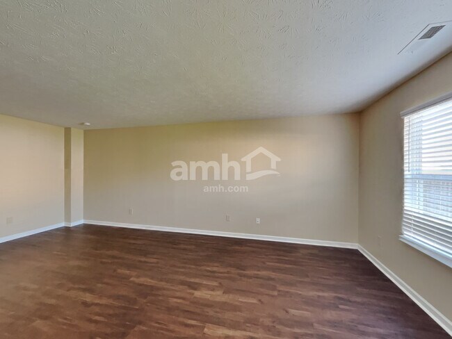 Building Photo - 7701 Firecrest Lane