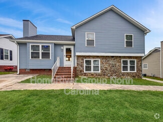 Building Photo - 504 Kelly Rd