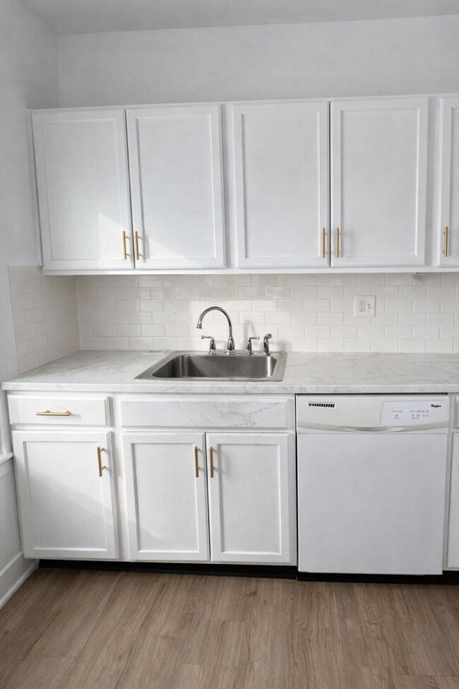 Foto del edificio - 3914 W 21st St