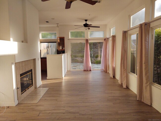 Building Photo - 16908 Robins Nest Way