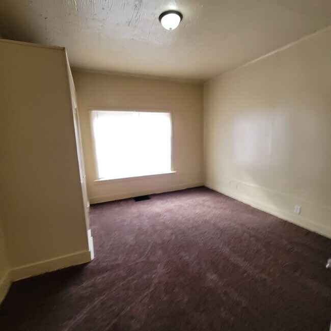 Foto del edificio - Near Southside 3BR House w/Garage!