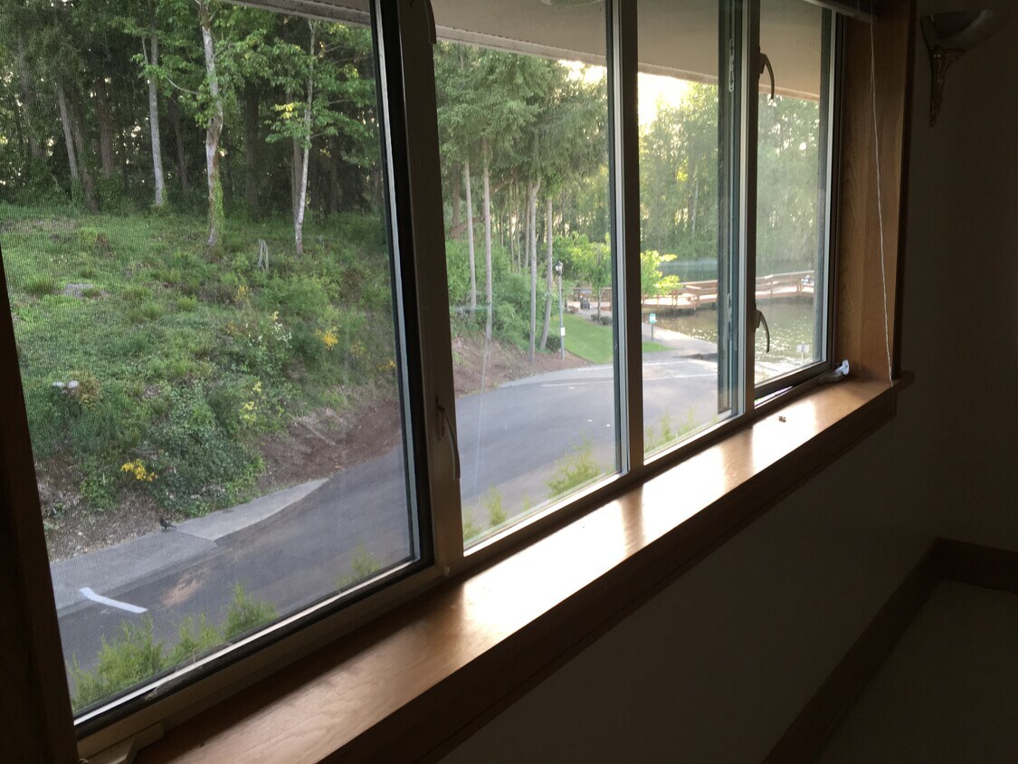 Foto del edificio - 15422 Rose Rd SW