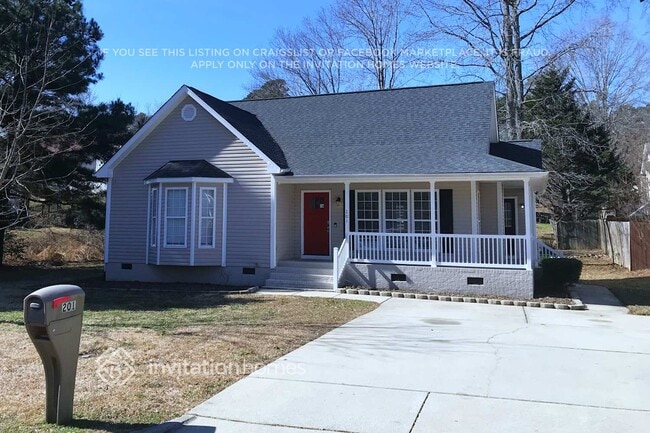 Building Photo - 201 Zircon Ln