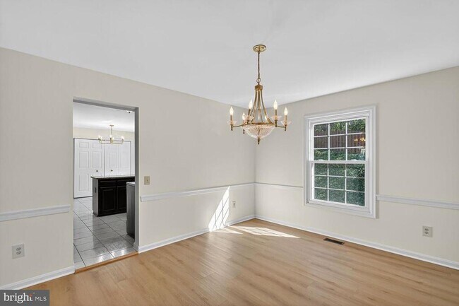 Building Photo - 11405 Classical Ln
