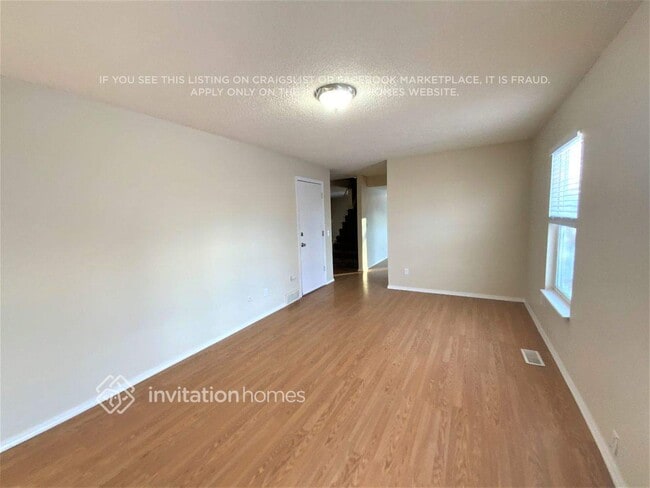 Foto del edificio - 2690 Ridge Dr