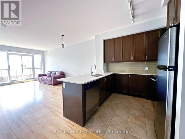 Building Photo - 2480-2480 Prince Michael Drive
